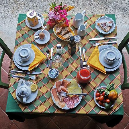 Agriturismo Al Podere Di Rosa 卢卡 外观 照片