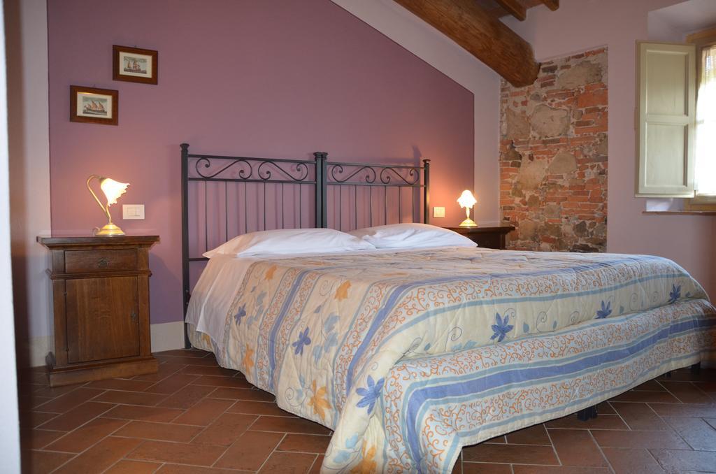 Agriturismo Al Podere Di Rosa 卢卡 外观 照片